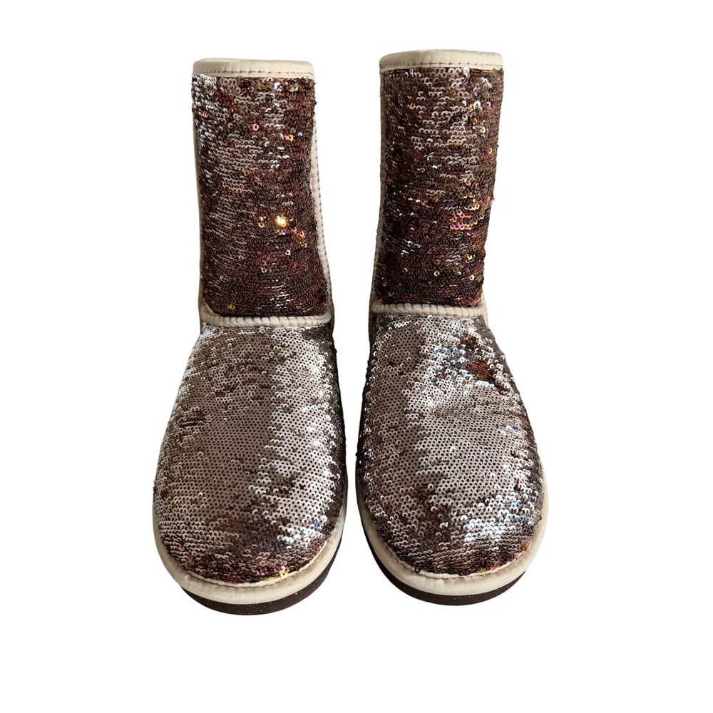 UGG Classic Short Sparkle Boots Womens 6 Bronze Rose Gold NWT Sequin 3353